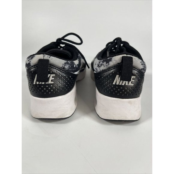 Nike Air Max Thea Womens Size 7 Black White Lightweight Running Shoes Sneaker - Picture 4 of 14